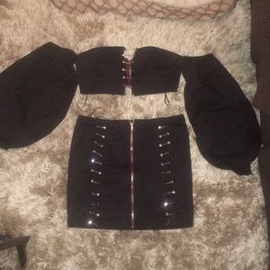 FASHION NOVA TWO PIECE SET